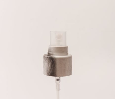 مضخة الرذاذ الفاخرة لمستحضرات التجميل الأمن ومعدل التفريغ 0.18-0.22ml / T